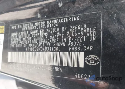 2004 Toyota Camry Le z USA, uszkodzony, nr VIN 4T1BE32K34U314309